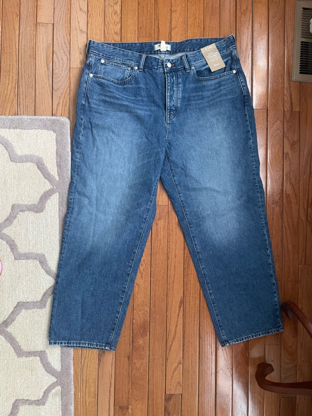 Madewell Curvy Low-slung Straight Jeans in Medium Blue Wash 14W